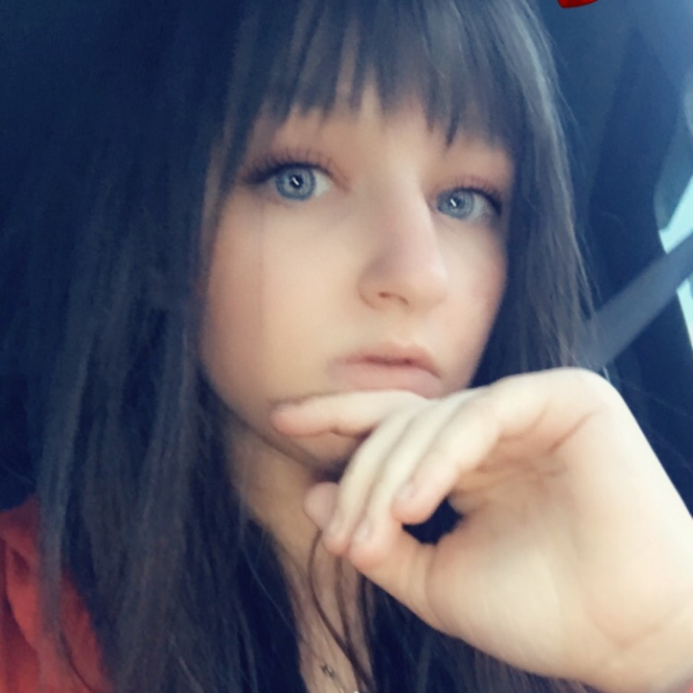 Meet your Posher, Brianna